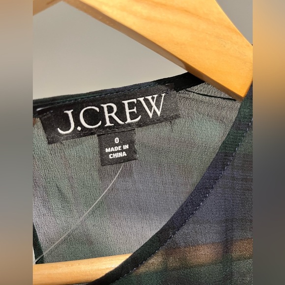 J crew Chiffon shirred-waist top in Black Watch tartan in
Cooper Green Blue sz 0 - Picture 8 of 12